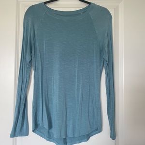 Turquoise long sleeve top